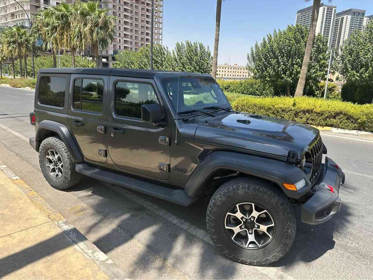 Jeep wrangler 2022
Unlimited sport
٦پستن
بێ بۆیاغ

*********** مخمور, أربيل
