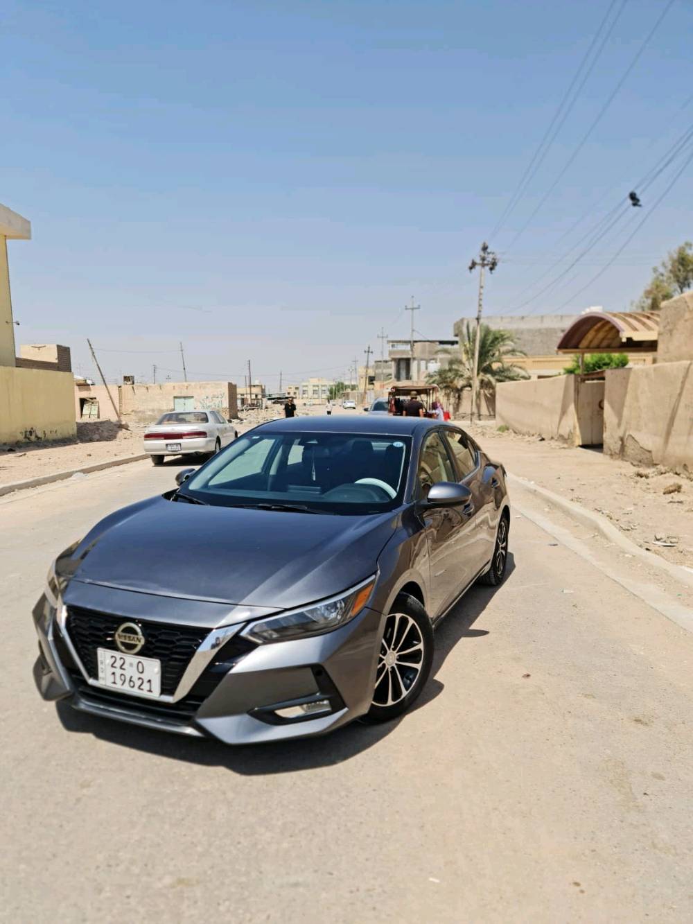 سنترا موديل2023 للبيع او مراوس حسب القناعه  السياره حلوه وممتعوبه مواصفات السياره رادار جانبي ،رادار امامي خلفي،بصمة تشغيل، مثبت سرعه، تحديد مساار وبعد بيها مواصفات خير من الله السياره مالت بيت وعلى إيد وحده حته ممشاها قليل السياره بيها قطعتين صبغ فقط رقمي للحاب يتواصل***********