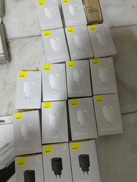 16 قطعة باسيوس 20w السعر 100 الف قفل 07715654443