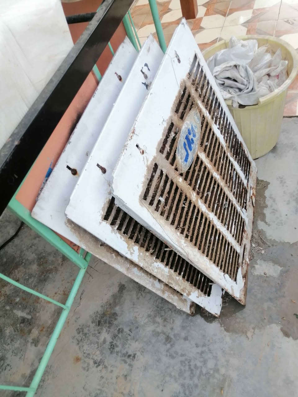 مبردات للبيع الوحدة ب50 شغالات عـ الفحص 

للأستفسار الاتصال *********** سامراء, صلاح الدين
