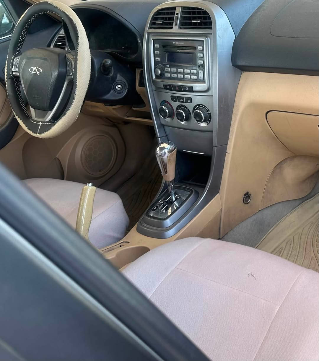 تيكو ٢٠١٣ بغداد باسمي مباشرة
رقم انكليزي مكفولة من الصبغ والحادث والتبديل نظيفة جدا 
السعر ٤٨ 
واتساب / ***********
مكاني النجف
