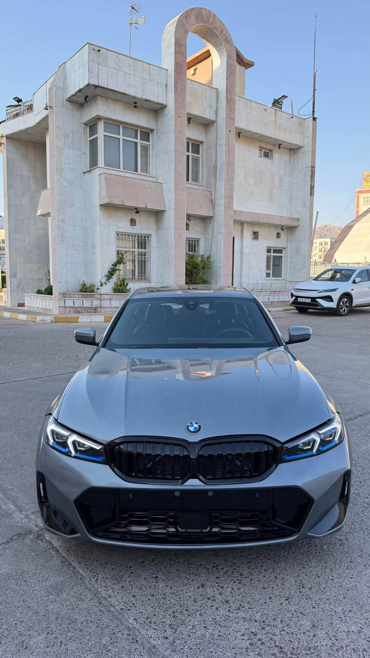 السلام عليكم 
 BMW 330i 2025
شكل جديد✅
سعر :269و مجال  

گير +محرك + شاصى + لغد + راديتر كله بشرط 
ملاحظة السيارة :
فقط حافه بوند و جملغ صبغ   بدون نقطه دواخل
ارباگ طاك مرجع بلادى 100%

سياره جاهزه ما بيها دنار مصرف 

فـــــول مـــواصـفــات ١/١
فتحة 
اربعة ابواب بصمة
بصمة تشغيل 
تشغيل عن بعد (𝐑𝐞𝐦𝐨𝐭𝐞 𝐒𝐭𝐚𝐫𝐭)
هاند بريك بصمة 
مرية شفط كهربائي 
شاشة دشبول ديجيتال
سستم سماعات (𝐁𝐨𝐬𝐞)
كاميرة خلفي
اوتو ستارت (𝐀𝐮𝐭𝐨 𝐒𝐭𝐚𝐫𝐝)
اوتو ستوب (𝐀𝐮𝐭𝐨 𝐒𝐭𝐨𝐩)
تحديد سرعة ‎
رادار امامي (تحديد مسار)
رادار جانبي  (نقاط عمياء)
رادار خلفي (التحذير من الاصطدام)
حساسات امامي
حساسات جانبي 
حساسات خلفي 
كشنات جلد 
كشنات كهربائي
كشنات خزن+ميموري 
كشنات تبريد
كشنات تدفئة
استيرن تدفئة
تحكم استيرين
استيرن كهربائي 
استيرن خزن+ميموري 
تبريد لمس
تبريد مركزي 
لايتات ليد وعدسة زينون بيلادي
بلوجكترات ليد زينون بيلادي
بكلايتات ليد بيلادي
ويل كروم
وبعد هواي مواصفات …
تفاصيل اكثر الاتصال علی ارقام التاليه ‏
***********
                                                  WhatsApp - Vibir
📞 [hidden information]

عنوان📍عقره 

‏ اكر, نينوى
