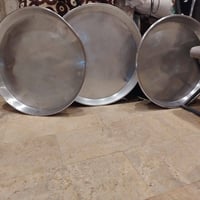 صواني زنود للبيع استعمال قليل جداً والنظافه واضحه امامكم  قياس ٧٦سم عد...