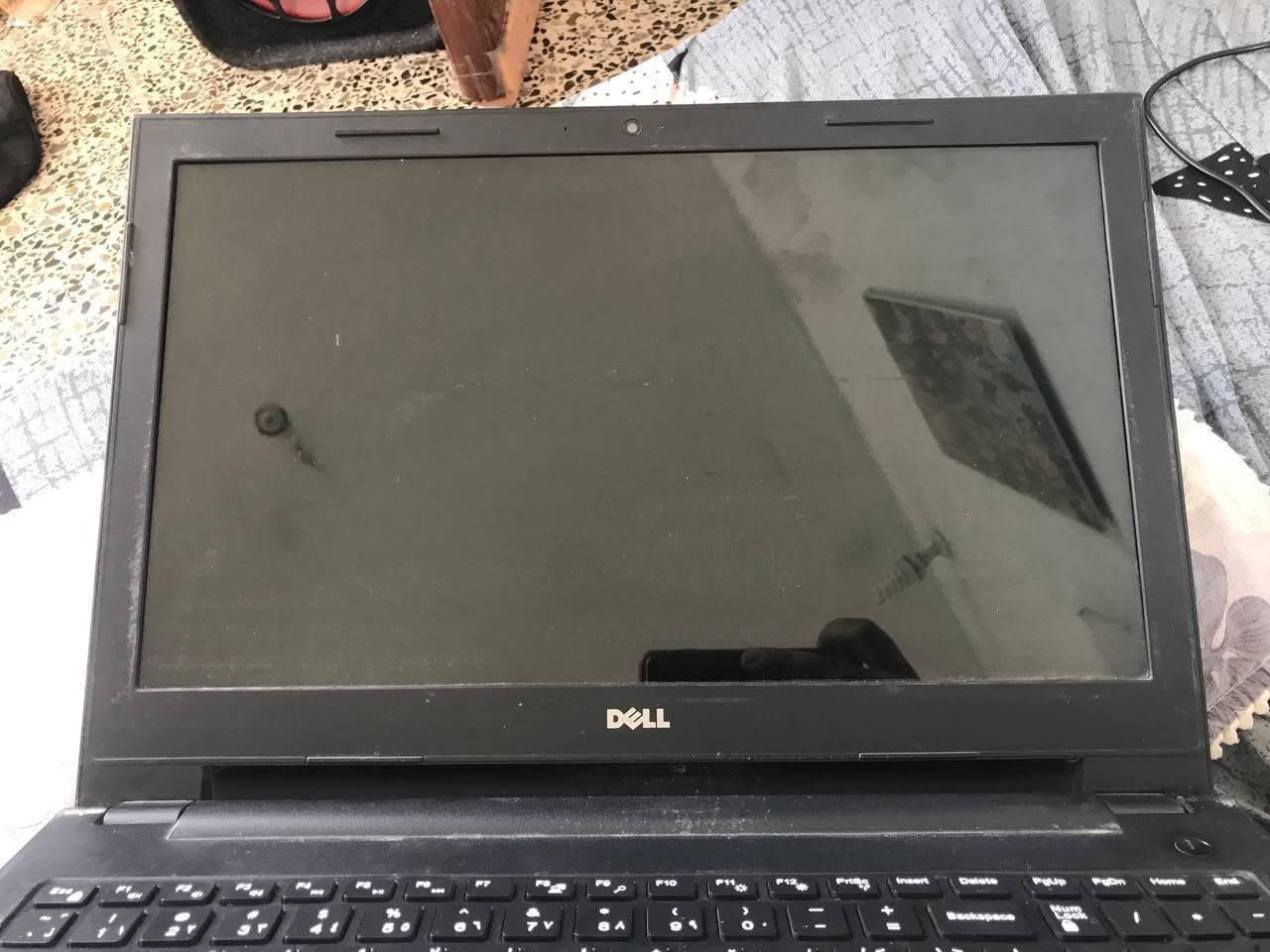 لابتوب للبيع النوع DELL حيل نضيف السعر خاص اذا تريد خابرني ***********
