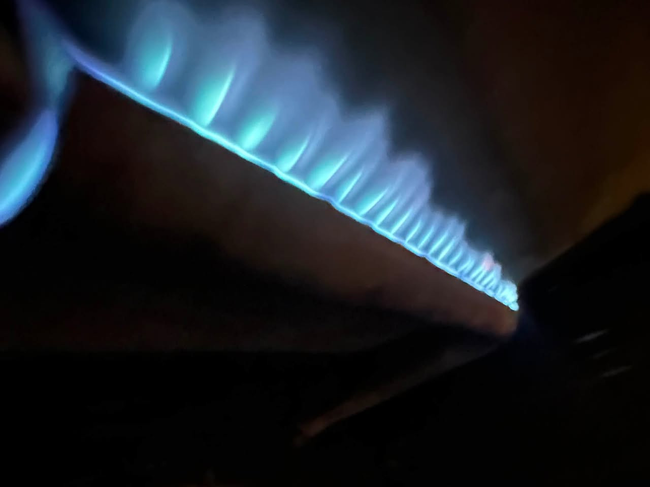 🔥 اقرأ السعر قبل التفاصيل: 165 وبي مجال قليل بالسعر ! 🔥
📞 *********** واتساب

🍳 طباخ مصري 5 عيون مستعمل ونظيف كامل مكمل 
🔥 العيون شغالة والفرن شغال
⚙️ نظام خطين
💰 السعر165 وبي مجال قليل 
🚚 توصيل مجاني داخل الموصل. شرط الفحص ع الغاز ✅
قبل دفع الفلوس امام المندوب وبضمان ثلاث اشهر ✅
