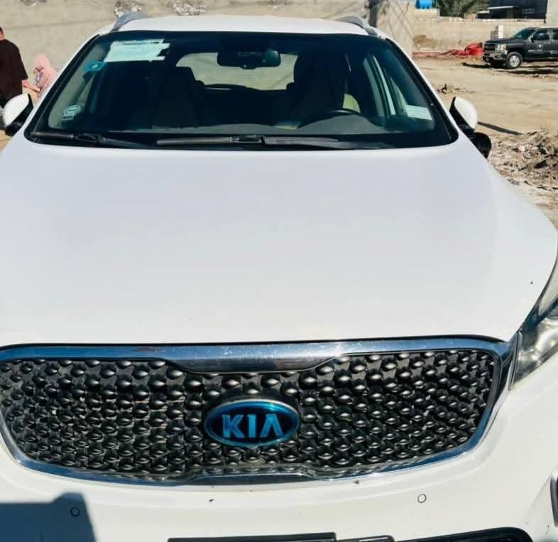 سورنتو ١٦خليجي كفاله عامه رقم ذي قار دولي بأسمي تبريد وحداديه وتخم تاير وباتري جديد مكينه ٦سلندر مفتوح كازكيت لاتنقيص ولاتبخير شرط سعرها قفل قفل قفل ١٧٥ بيع مستعجل ***********
