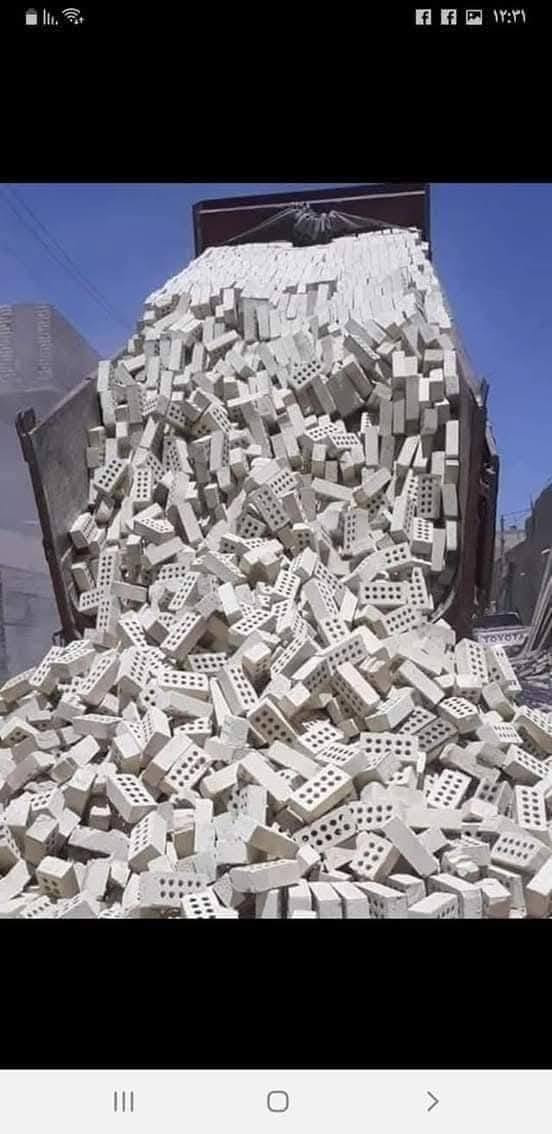 مكتب الغدير للمواد البناء تجهيز كافت المواد رمل وحصو سكس ابو علم 🚩 وطابوق جمهوري درجة اوله ه‍ *********** واتساب موجود
