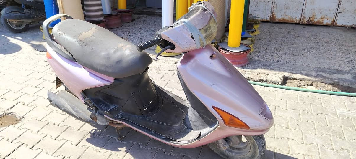 دراجه فراشه نثيه شغاله تجفيت جديد بوشه وبستم السعر ٢٧٥ وبيهه مجال قليل البصره قضاء المدينه السوق مراسلة وأتساب ***********
