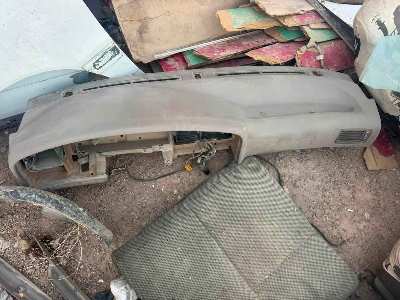 تفصيخ النترا دمعه شنو تحتاج موجود باسعار مناسبه
صدر حاويه جديد 
مكينه وكبر اوتو كلش نضاف شرط الشغل والفحص 
مكاني بغداد تقاطع النهروان 
***********
