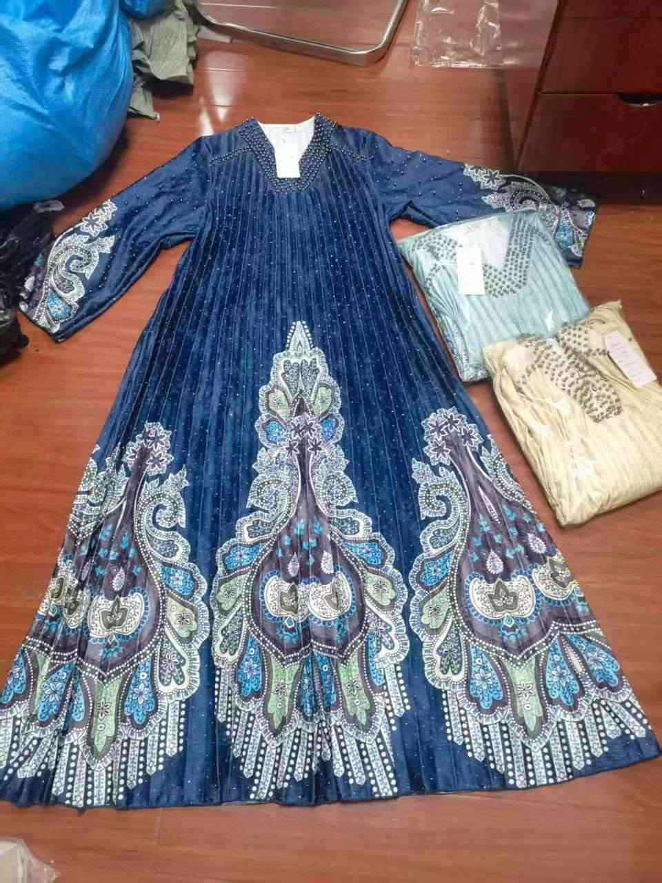 دراعة كويتي جكار  كبس    القياسات/L xl xxl 3XL
الدرزن ١٢ قطعه واتساب | *********** 
#رضا_عباس
https://t.me/ruoi_jho
