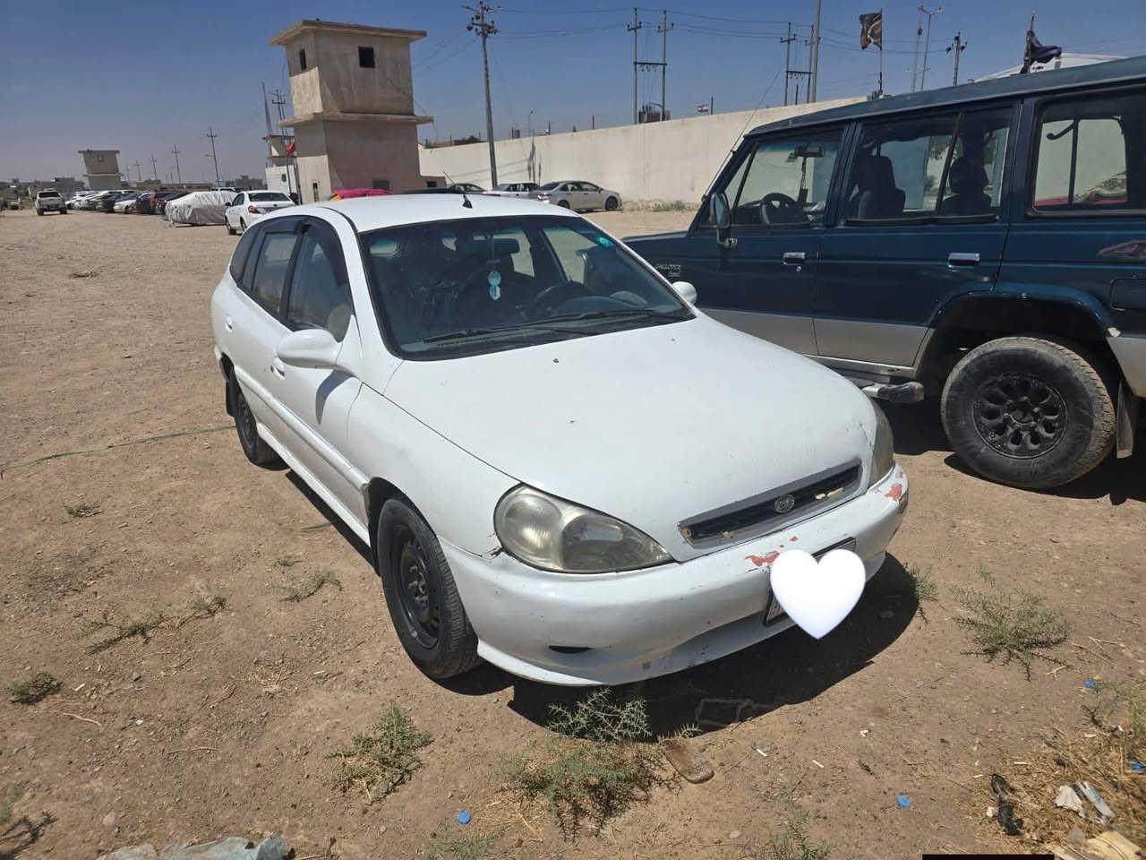 السلام عليكم ورحمة الله
كيه ريو للبيع موديل 2000 تدفئه وتبريد ثلج 🥶 سنويه مشروع وطني لل2028 شرط التحويل 
مع بطاقة بانزين 
 سيارة بيه صبغ انطيها حزام گير محرك صدر ب شرط تايرات نص عمر كهربائياته كله شغاله 
حتى سنتر لوك شغال 
 السعر 37 وبيه مجال 
للأستفسار اتصل وتدلل 
 (***********)
(***********)
بيع نقد
