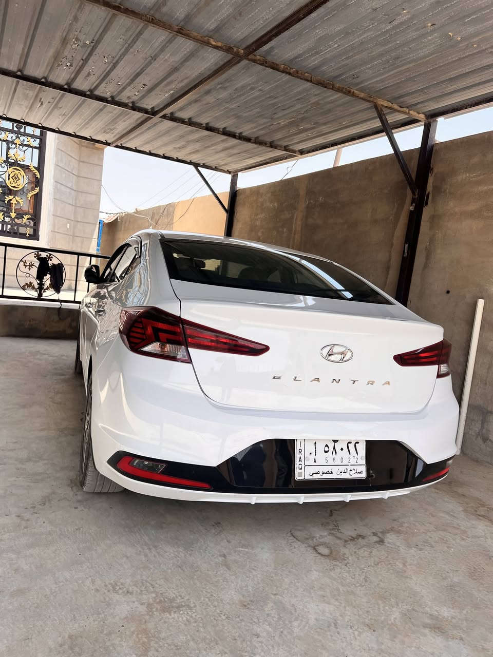 النترا  خليجي موديل 20  فول بصمه فتحه  مكفوله من الصبغ والضربه رقم صلاح الدين الماني تحويل،،، گير محرك شرط تايرات باتري جديد  تبريد ثلج السعر  157  او مراوس حسب 
القناعه   اتصال،،، ***********
***********

