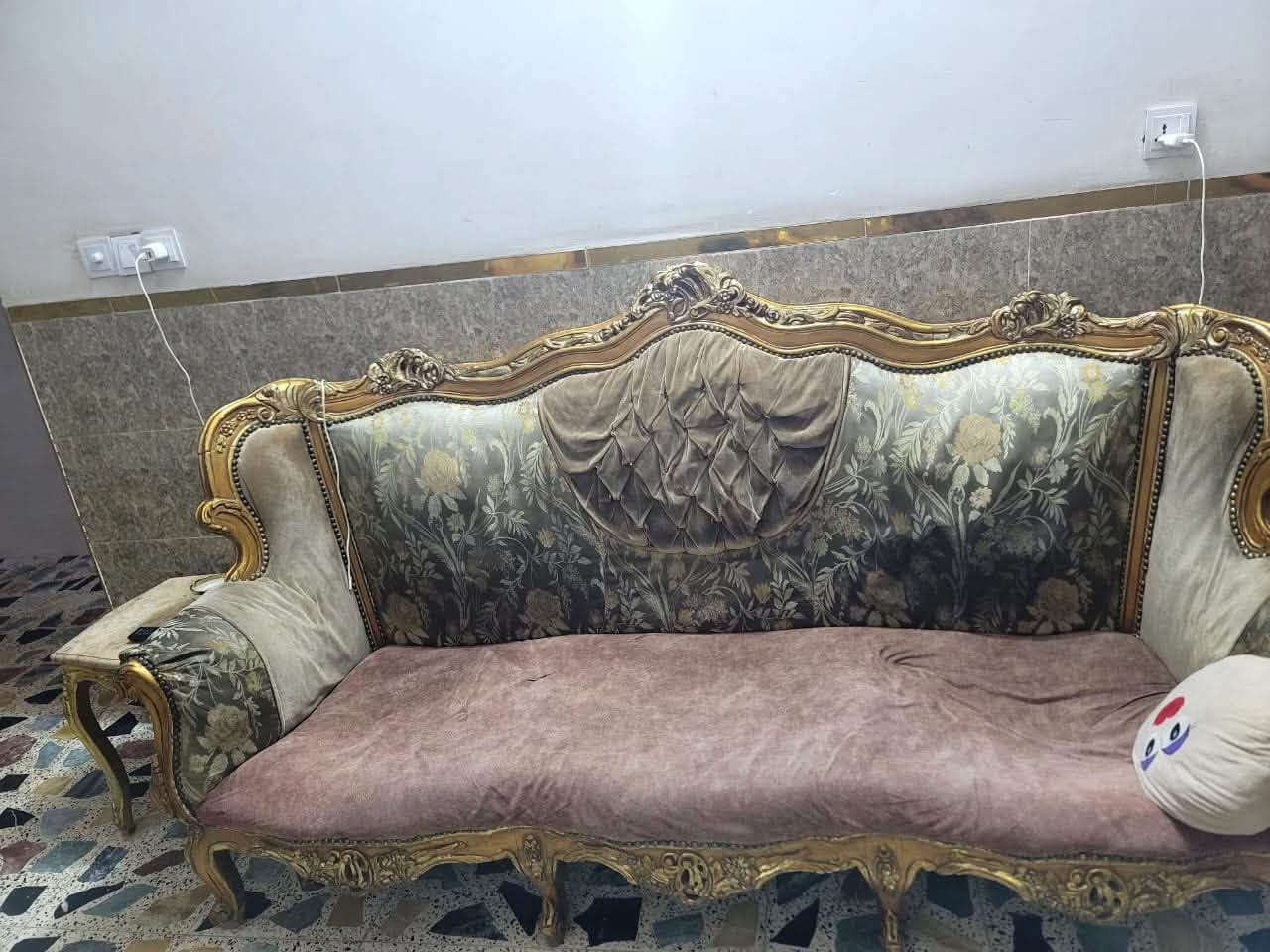 للبيع الاتصار على رقم الهاتف
***********
سعر 200 الف
