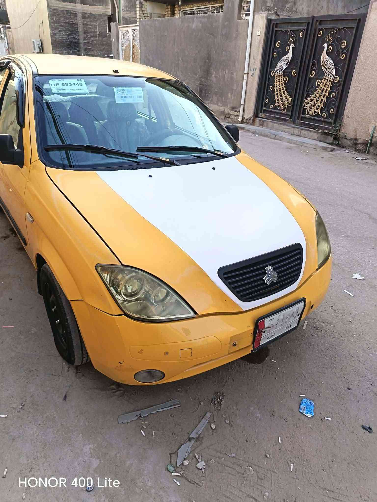 السلام عليكم طيبه للبيع موديل 15رقم بغداد سنويه جديد مصفرة هيه وغرامات تحويل مباشره  مكينه وكير وحداديه كله تمام سعرها 23ورقه مكاني كربلاء رقم التليفون ***********

نص مكتوب في الصور:
- HONOR 400 Lite