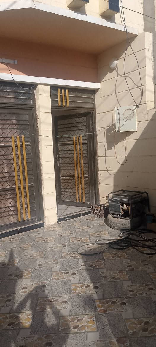 دار للبيع المساحه 150 متر الواجهيه 5 والنزال 30 القادسيه قطعه 500 السعر 78 مليون وبيه مجال ***********
***********
دار للبيع المساحه 150 متر الواجهيه 5 والنزال 30 القادسيه قطعه 500 السعر 78 مليون وبيه مجال ***********
