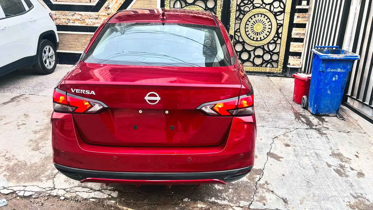 نيسان فيرسا • ٢٠٢٥ • فل مواصفات