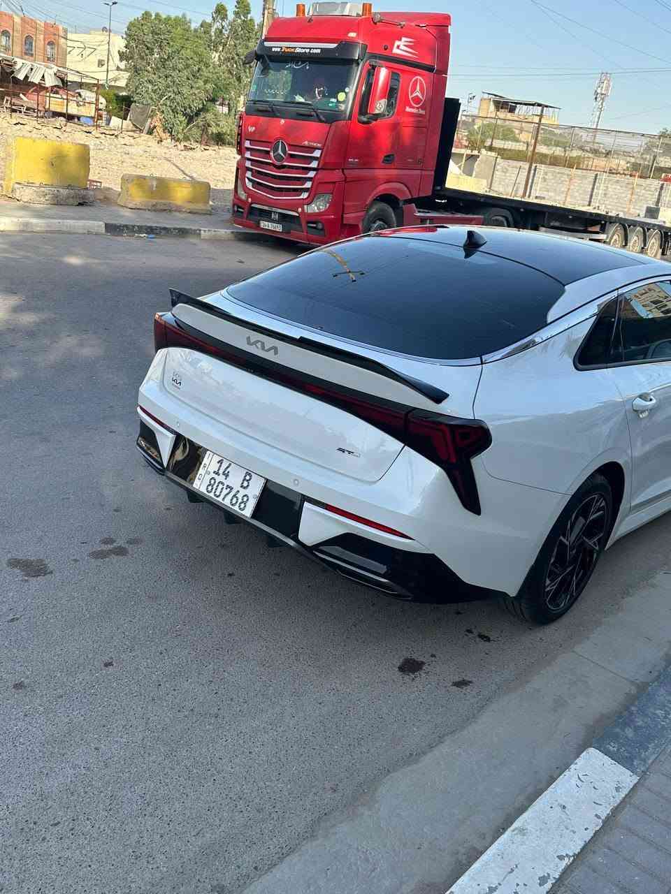 K5 2025
Gt line 
فول مواصفات  دخول جديد  انا المستورد  رقم بصرة باسمي 
حادث السيارة بدون تكم  مبدللهة بيبان ثنين وجاملغ تفصيخ نفس لون شرط تفصيخ ومال وارد امريكي 
بيهة صبغ صار حافة بنيد وجاملغ خلفي فقط الداير 
السعر 190 وبيهة مجال 
***********
