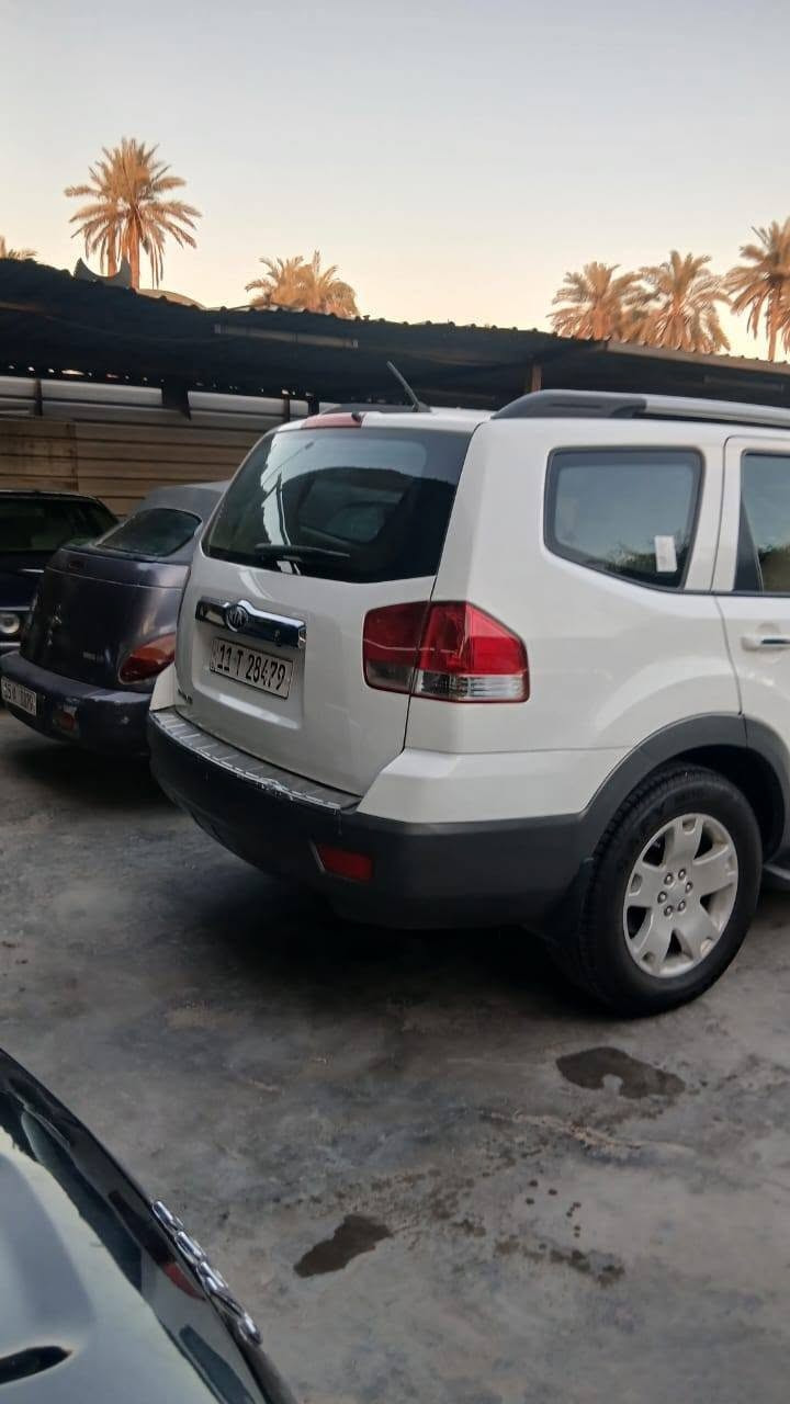 مهافي موديل 11خليجي سيارة جديدة وجاهزة فول مواصفات مكينة 6سلندر...3800 مكينة وكير وحدادية تبريد ثلج تخم تاير جاهزة بيع مستعجل الشراي يتصل ويدلل سعر 135 ومجال اتصل بيك خير وتدلل بيع نقد فقط بدون مراوس تحويل ثاني يوم ***********مكان ابو غريب بيع مستعجل الشراي يتصل ويدلل
