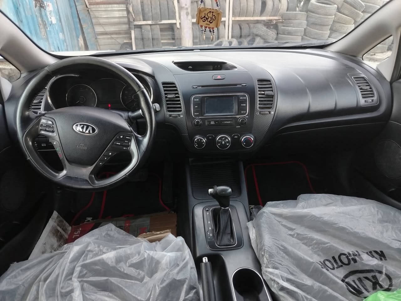 ٢٠١٥ أمريكي حادثه بس البنيد بدون ايرباك
رقم بغداد انكليزي مصفره هيئه وغرامات وبطاقه هيه بيه
باسمي مكينه ٢٠٠٠ جي دي اي  السياره معمره جديد تعمير درجه اولى للاستفسار
***********
***********
