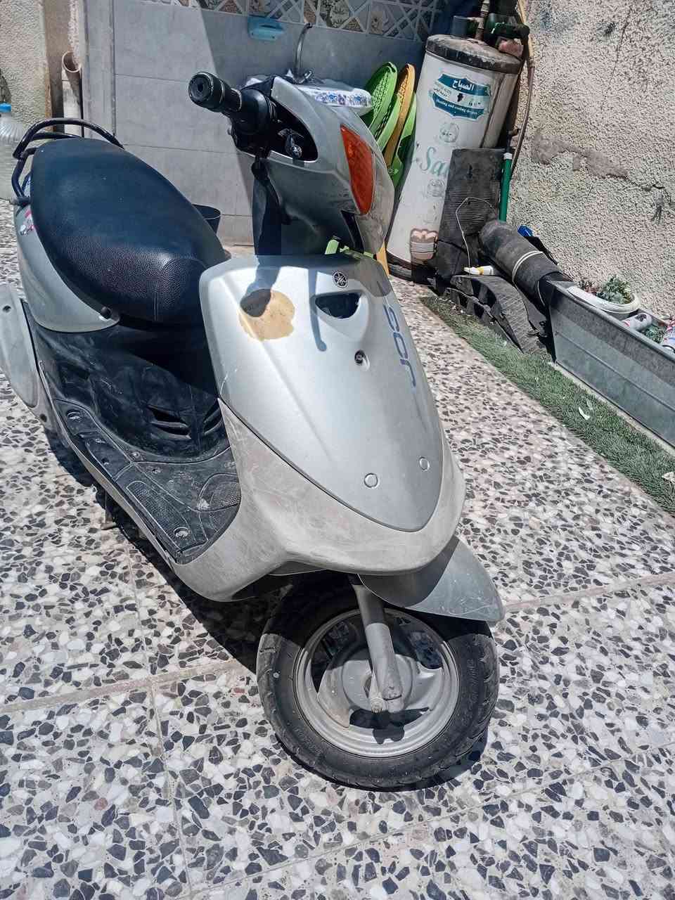 للبيع ماكس قجمه السعر ٣٥٠ كفرات اصليه الرقم ***********
