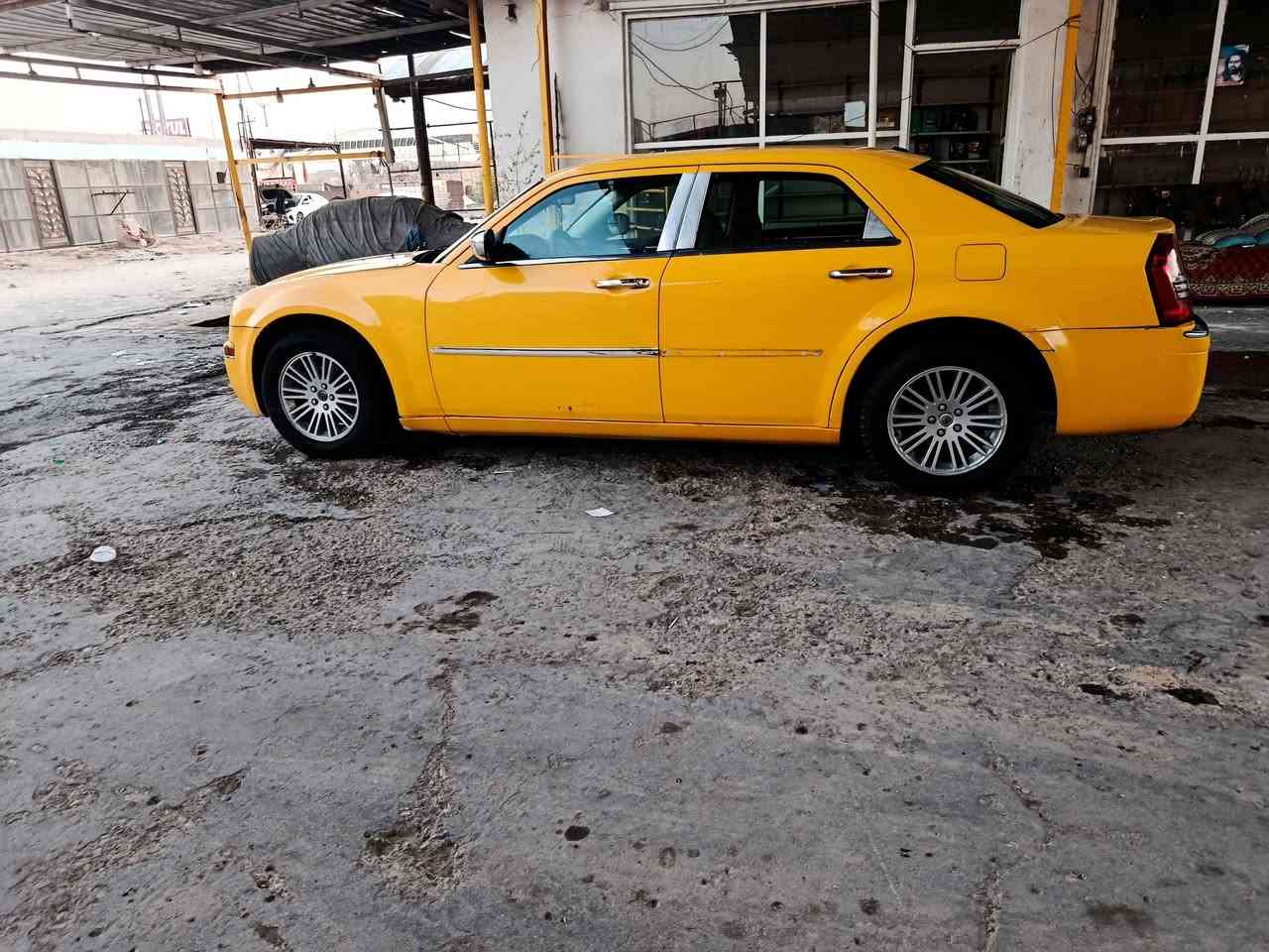 🚘 كرايسلر أوباما 2010 اصل للبيع
💥 ضربة جامِلَغ أمامي جهة العبري
✅ بدون ضرر بالدواخل
🔧 المحرك والكير ستوني، شادهن بجيس قبل شهر
تبريد خير من الله حداديه 70٪
🟡 مصفّرة
📅 السنوية للـ29 بسمي 
📍 مكاني: الديوانية – الشامية

💰 السعر: 98 ورقة، بيها مجال بسيط

📞 ***********
