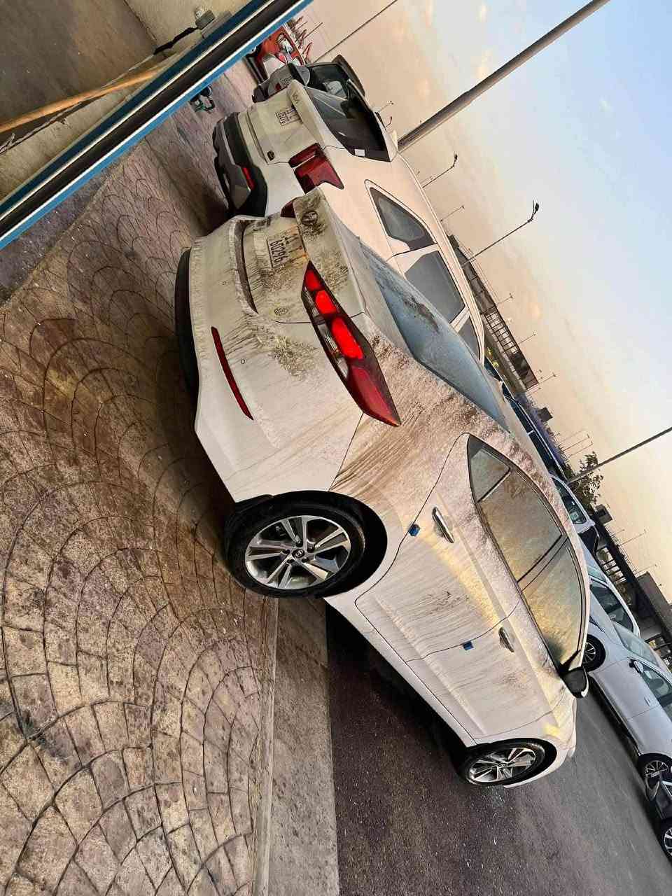 إلنتره  2019 خليجي فول واحد عله واحد مكفوله كفاله عامه رقم بغداد بسمي تحويل ثاني يوم سياره جديده بعده بوضع الشركه ماشيه ١٠ الف  لا مصفره ولا شي  مكان سياره الرمادي ***********
