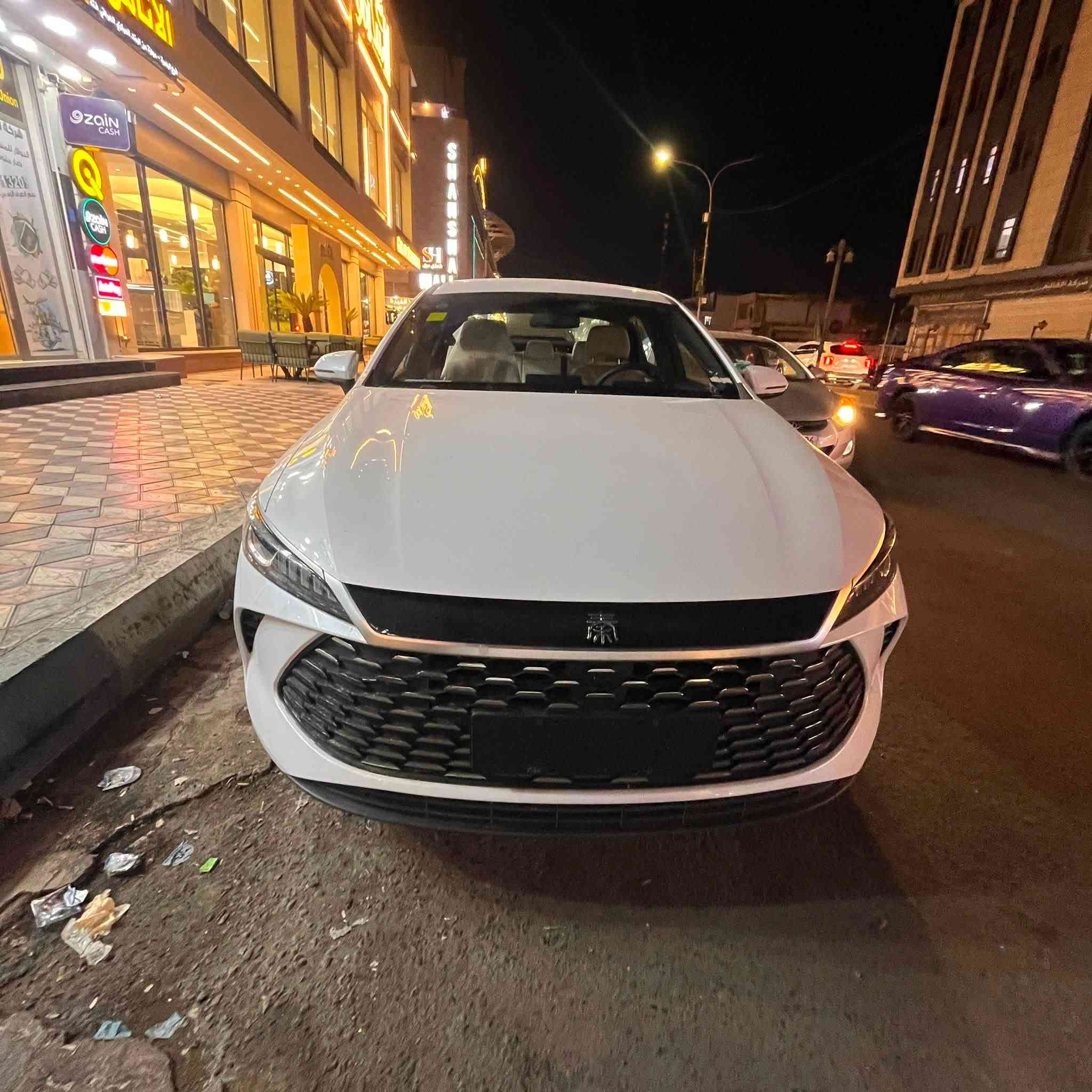 سلام عليكم
بي واي دي كن بلاس 

زيرو 0️⃣ 

فول مواصفات

مقترض وكفيل نفس البيت 

رقم بغداد وراعيها بغداد 

مكان السيارة بصرة 

للاستفسار ***********
