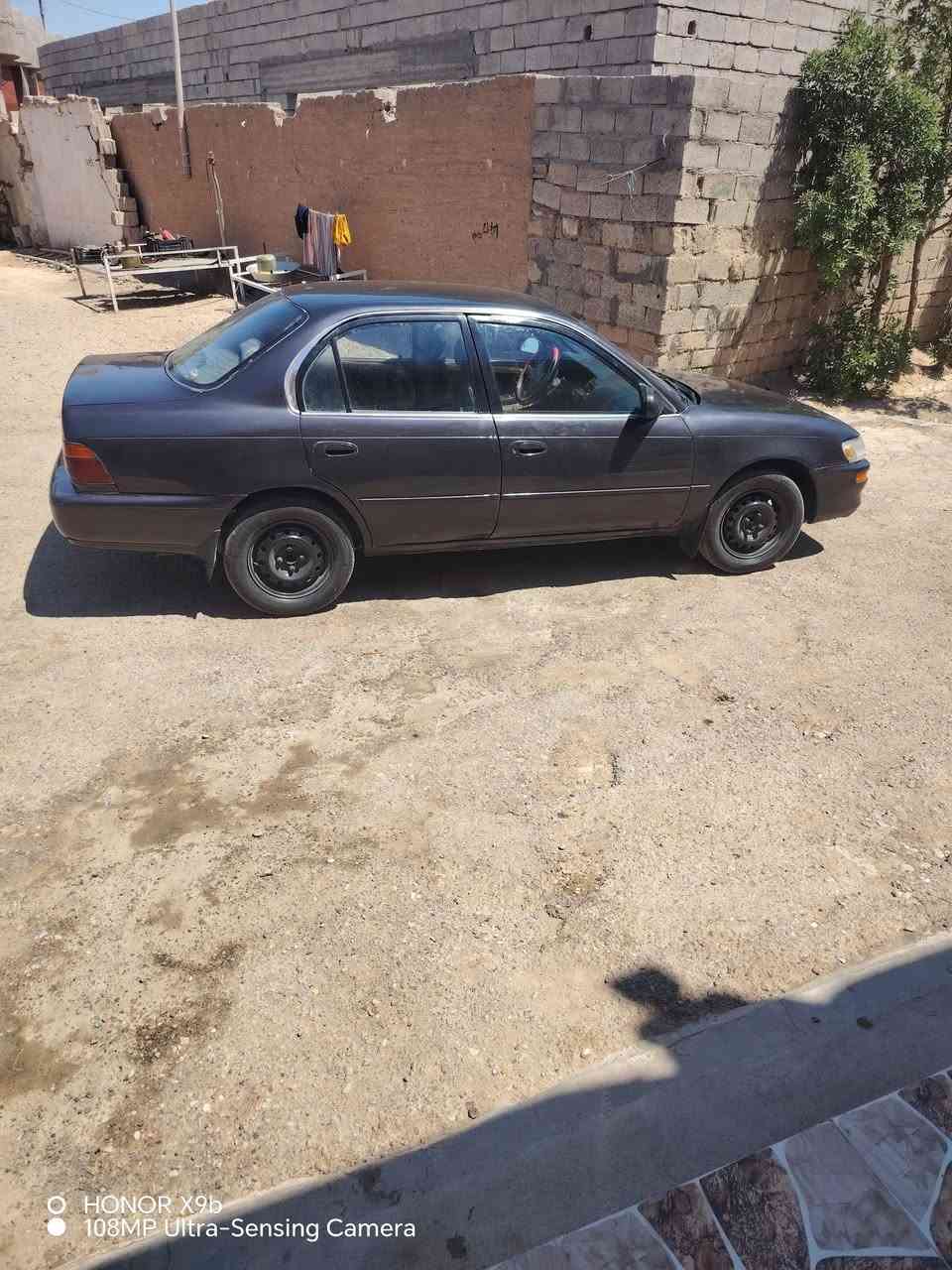 سلام عليكم كورلا موديل 1991 رقم بغداد دولي بأسمي سنويه ل 2031 محرك كير مكفوله تخم تاير جديد مصبوغه عام جماليه فرن صدر امامي خلفي محرك 1600 جديد تبريد ناقص غاز طخات جانبيه جامرلغ الأمامي دواخل نظيفه عنوان ديالى رقم الهاتف *********** سعر 45 و بيه مجال بسيط
