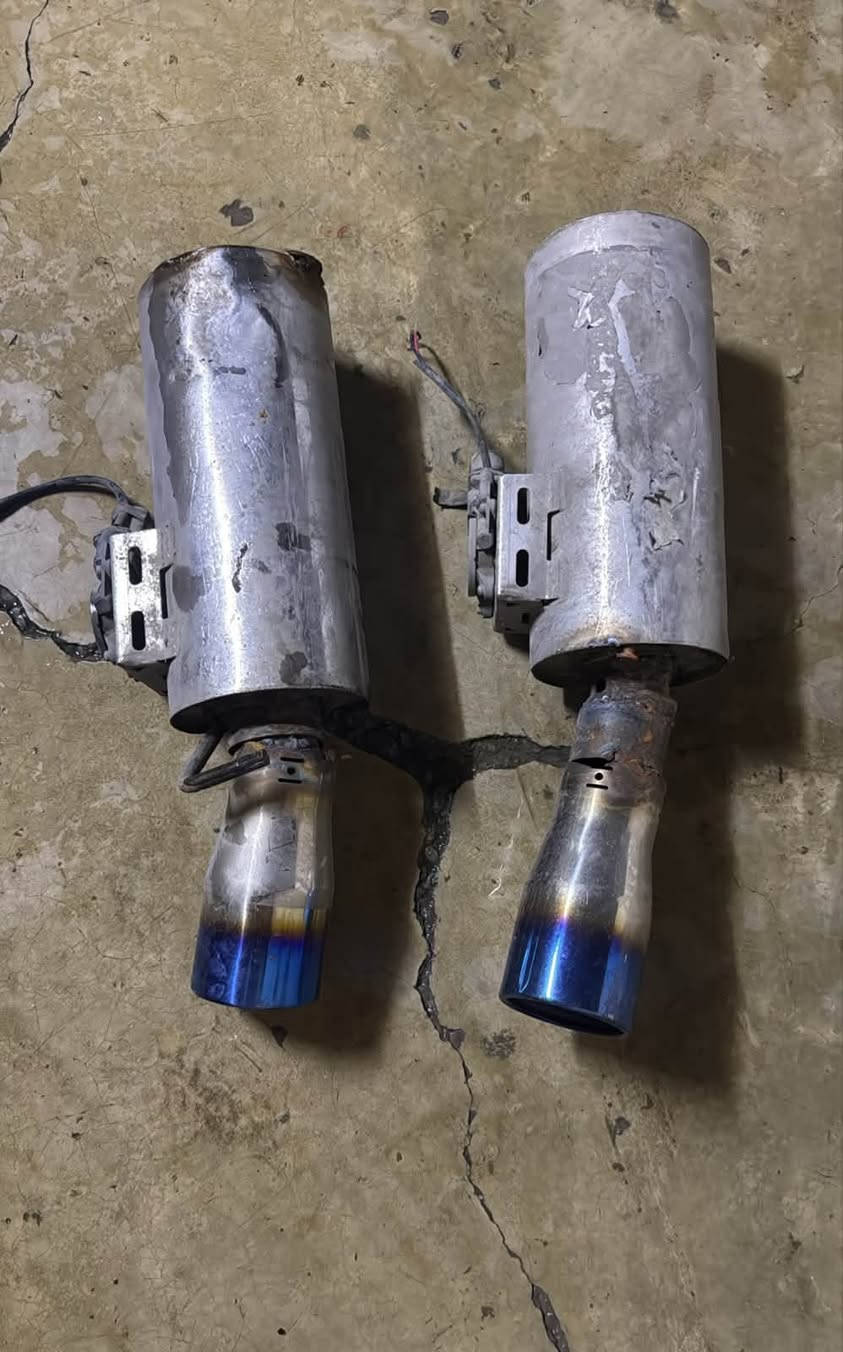 للبيع بونيد اوباما 15 لل 22 اس ارتي 3 فتحات تايوند نضيف لا شخط لا عواج
دبات ريمونت اجتي باور تحكم ريمونت صوتهن رعب مكاني كركوك ***********
