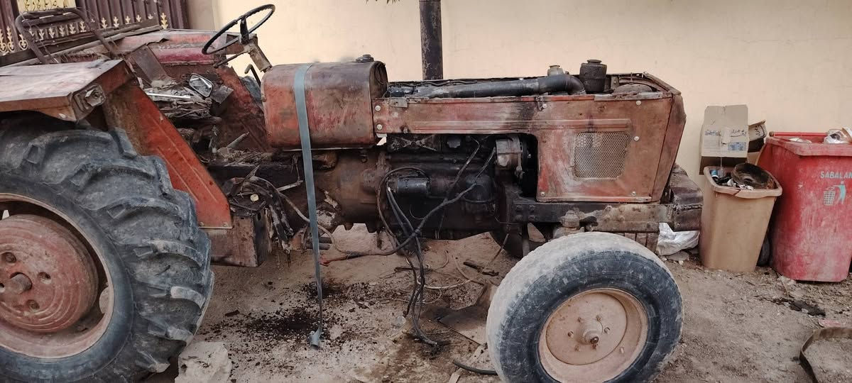 كاروبة عنتر 85رقم بابل تحويل باسمي تجفيت جديد نكرة سلف مع الفدان وعربانة وخرماشة معدلان وديجر جميع غراضها وياه السعر 5مع المجال مكان الديوانية الدغارة ت***********
