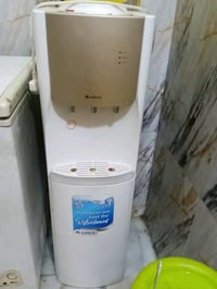 براد مال مي مستعمل شي قليل السعر 100وبي مجال