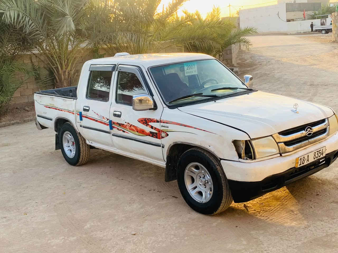 سلام عليكم ساره دير البيع موديل 2006سياره جاهزه من تخم تاير جديد وسدر مكينه وكير خير من الله لا تنقيص ولا تبخير رقم بابل نكليزي جديد تحويل مباشر سنويه ال30 دواخل نضيفه  مكان واسط الشحميه سعر 38وبيه مجال ***********

