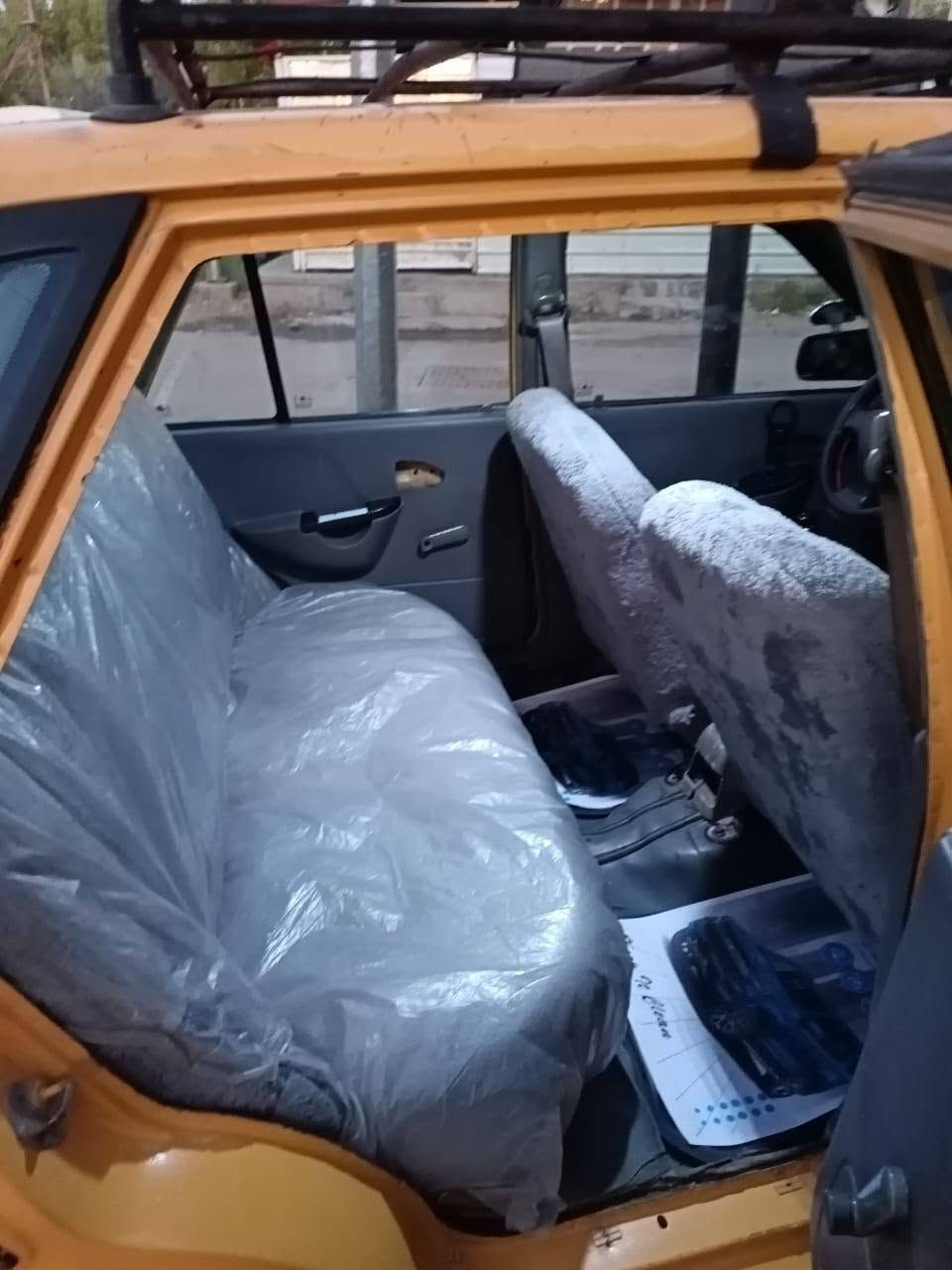 سايبه للبيع موديل 13 هيئه غرامات  مرور مصفره هزه جديده شواصي مقفوله سياره ما تصرف عليها بيع مستعجل 27 وبيها مجال مكان السياره شارع فلسطين السياره باسمي ما متواجد فيس اتصل على الرقم ***********
