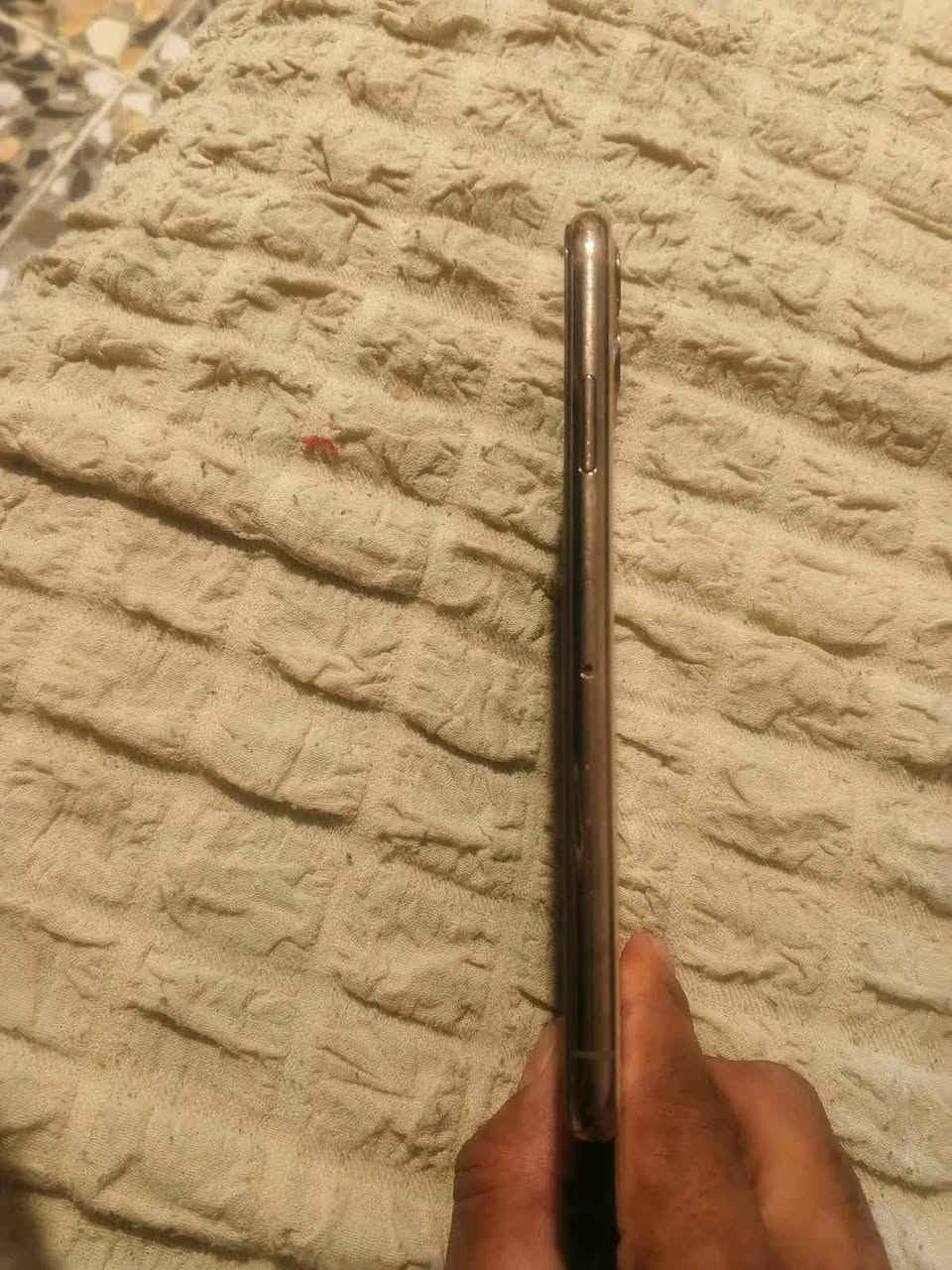 ايفون 11 بروماكس مكفول مامبدل بي شي بطارية 83 بلادية فيس ايدي شغال ذاكرة 256 ابيعة مكفول بس فلوس الظهر اطيحن لحد يكلي بي مجال لان مامفتوح الشراي يتصل *********** مكاني بغداد ابو دشير
