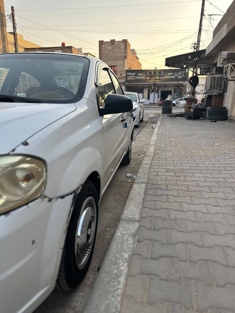 سلام عليكم افيو ٢٠٠٩ للبيع كير عادي السياره جاهزه رقم اربيل دولي كير محرك تبريد كله جديد بيه صبغات ابيع حزام مكفوله من الضربه السياره جاهزه وحلوه السعر ب٤٨ وبيه مجال قليل مكانه نجف ***********
