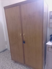 كناتير عدد 2بابين كلش نضيفات مكاني بغداد البياع سعر الواحد 250 0776422...