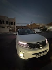 سورنتو • ٢٠١٤ • ٤ سلندر