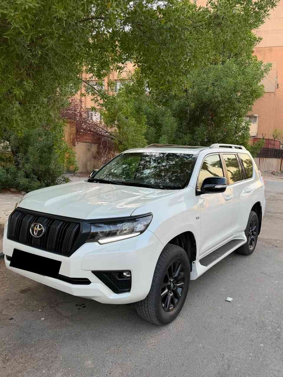 برادو 2023
رقم بغداد / ساز / ماشيه 47000
فول مواصفات 
مد نايت 
بصمه / كشنات جلد وكهرباء / ثلاجه / 7 راكب
لايت زنون/ 4 ويل
السيارة جديدة مكفولة كفالة عامة من كل شي 
سعرها 470 $
***********
***********
