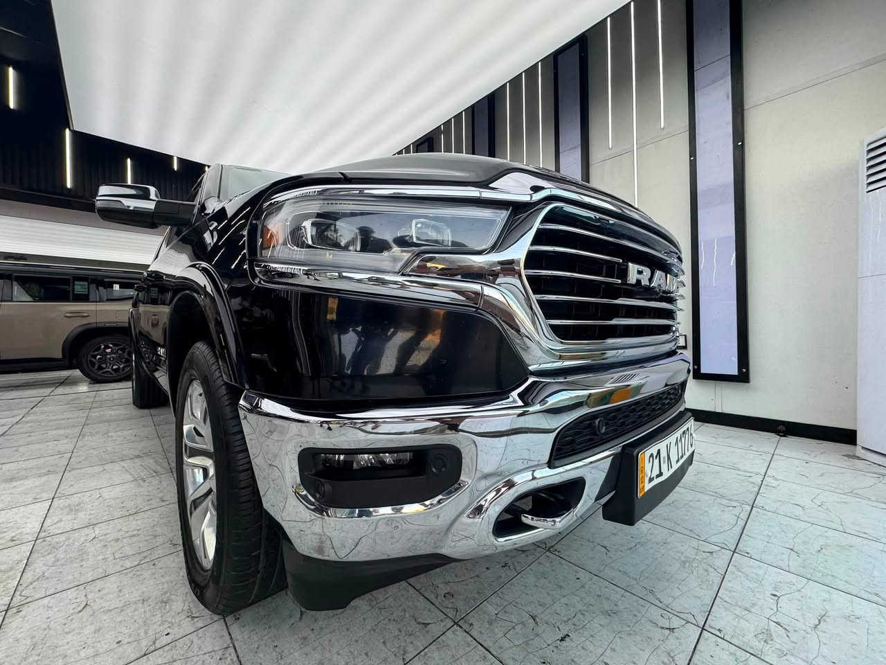 دوج رام خليجي وكالة هارلم فول لمتدد 2023
سيارة مكفولة 
السعر 45000$ 
ماشية حوالي 61 الف ميل 
للاتصال ***********
مكان السيارة بغداد
