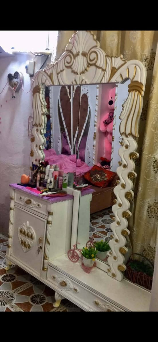 غرفه تسكام عراقي اصلي درجه اولى ماخذيه ٣ ملاين ابيعه ٩٠٠ قفل
قنينه قفل ٦٠

مكان نجف حي نصر 
 تواصل واتساب فقط
***********

