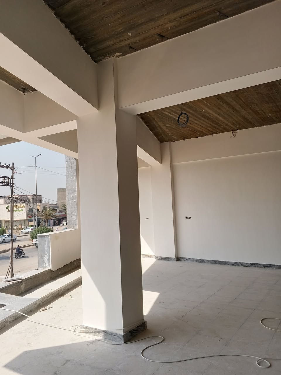 لباخ نشتغل جص بورق اسمنت متر جميع لبخ بشراف مهندس مكان بابل***********
