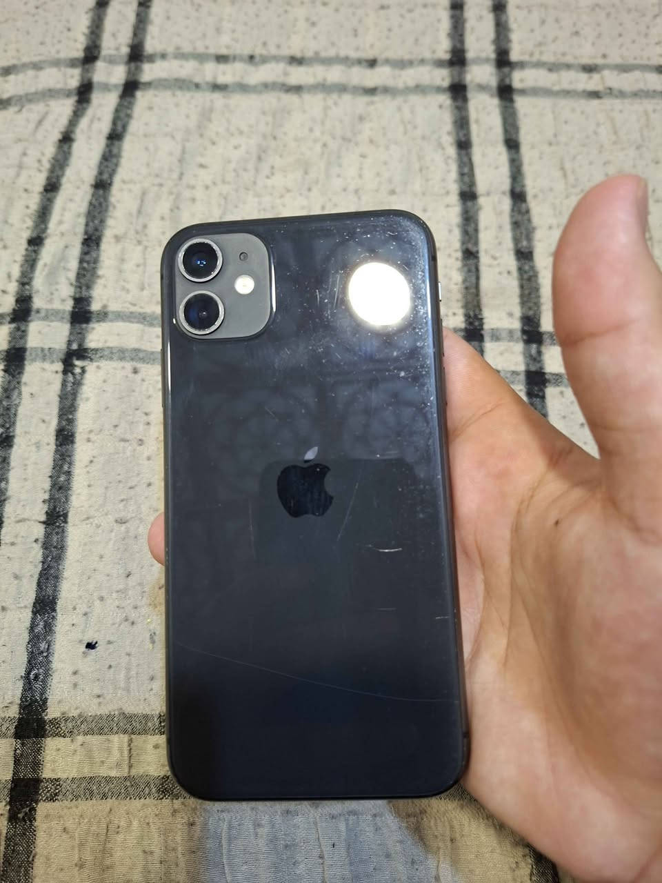 IPHONE 11   عادي ذاكره ١٢٨ ما مفتوح بطاريه ٩٤ بي فطر بالضهر ما مبين الجهاز ما بي اي عطل  مكاني نجف رجاء الي يراسني بس اذا يريد يشتري  للاتصال على *********** النجف, العراق
