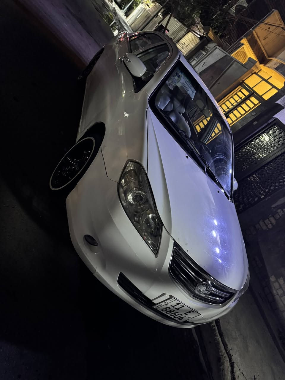 byd g3 2013 گير عادي
ضربتها موضحه بصوره رقم بغداد باسمي تحويل ثاني يوم ***********
