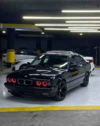 بي ام 525i • فول • جير عادي