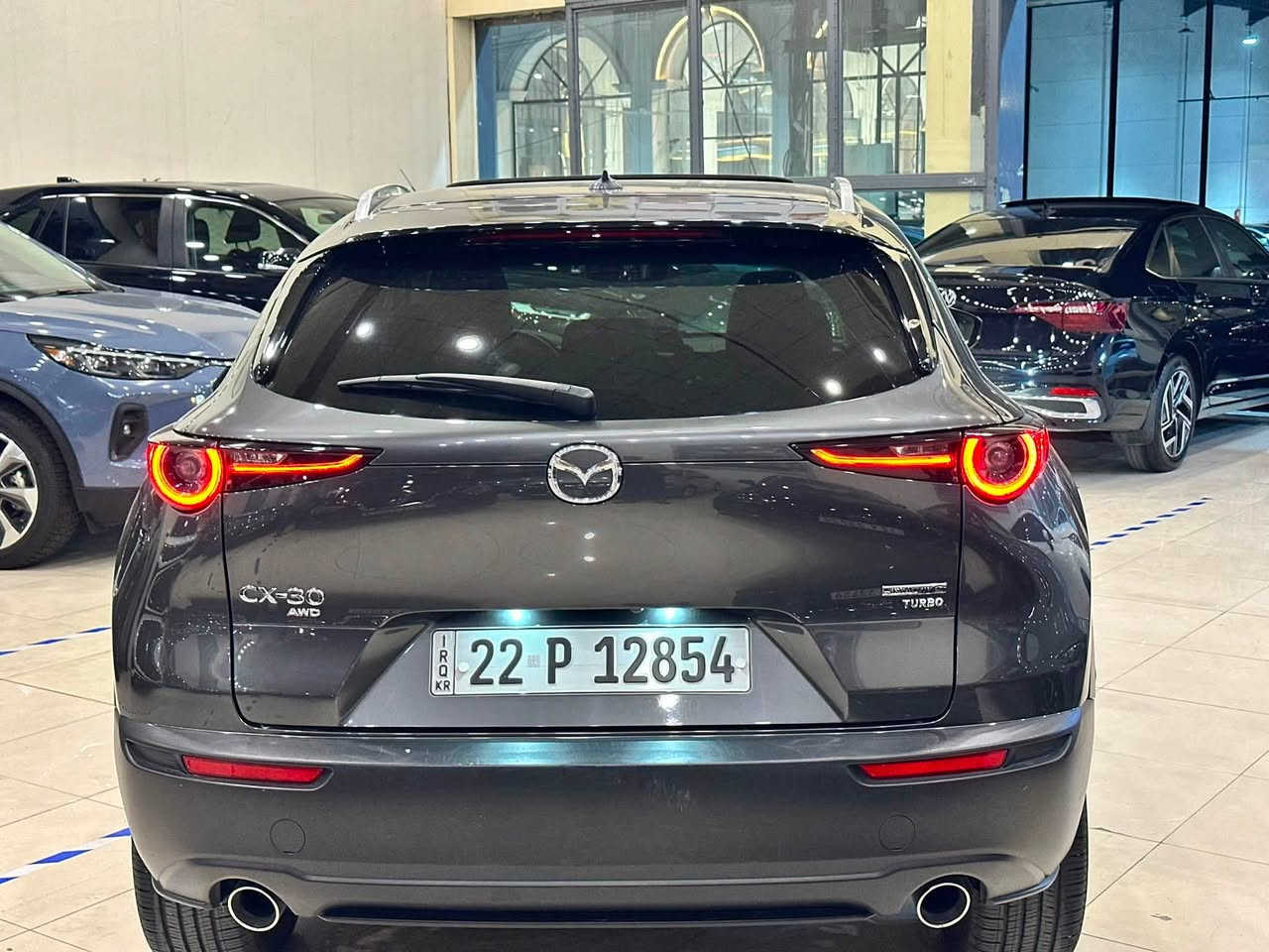 Mazda CX.30
Model 2023
موسفات premium plus 
داتاشؤ+ سلاد+AWD+كوشن كاره با +كوشن غزن + 
كوشن هيته ر + سوكان هيته ر + سندوق كاره با 
سماعه boss+ 
مه كينه 2.5 torbo 
بونت بيلاد گؤراوه 
چاملغ توزه ك pdr
 بي ناو گرتن بي ارباك
Ml 27000
نرخي 16000$ كه ميك محامه له 
بؤزانياري زياتر په يوه ندي بكه 
***********
