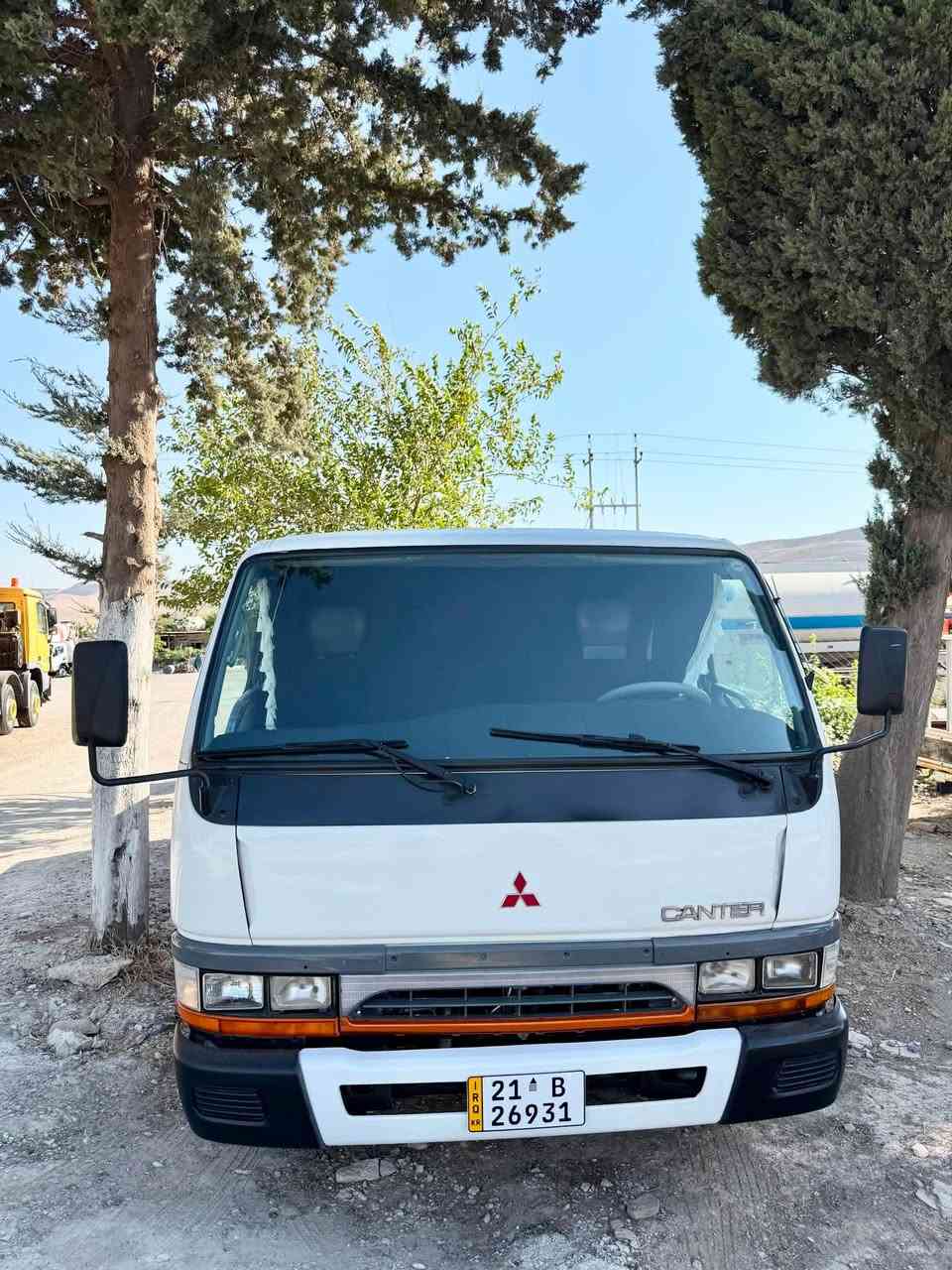سلام علیکم أخوان عزیز کانتر للبیع بمو نوزل 2002 حجم مکینة ١٠٤ ما مفتوح مكينة گير
سیارة مکفول کفالە عام سنویە جدید حتا 2031تحویل مباشر بلادي تبريد
سیارە ٢٠٠ ألف ماشی شاسی ٤ نص باب سايق بيه شيه سبخ مكان سلیمانیة
سعر ١٤٠ بیة مجال ***********واتسأب
