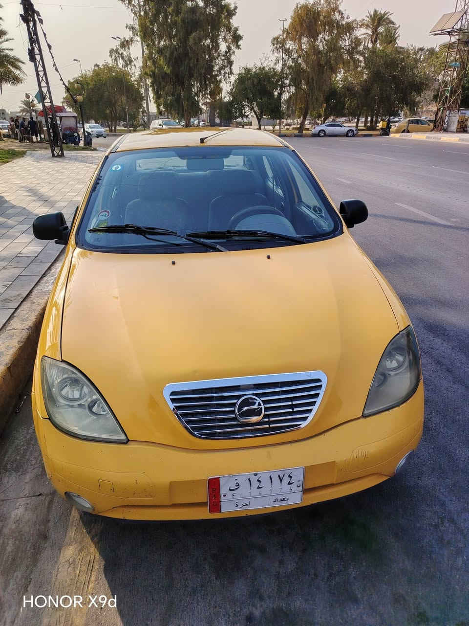 طيبة موديل ١٥ بيها تبخير تبريد شغال كير خير من الله تخم تاير السياره حلوه سعرها ٣٢  وبيها مجال ***********
