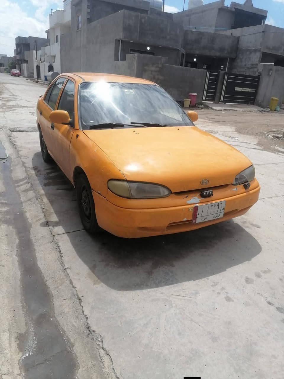 للبيع  هونداي اكسنت موديل 94 شرط تحويل و كاله
محرك بي خيط ضعيف كلش كير جديد 
باتري جديد كهربائيات كلها شغاله بطاقه مابيها
سعر 25 بيها مجال
*********** كركوك, العراق
