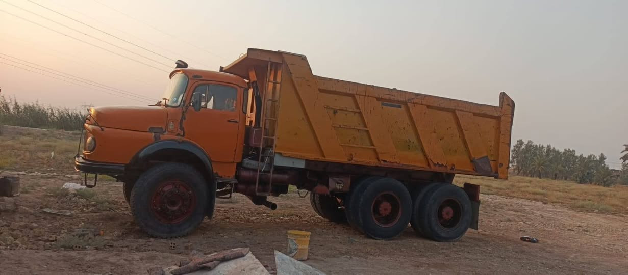 قجمه للبيع موديل 79 شاصي عريض مجموعه 18كير 90 ***********السعر ٤٥ وبيهه مجال الشراي يتصل ***********
