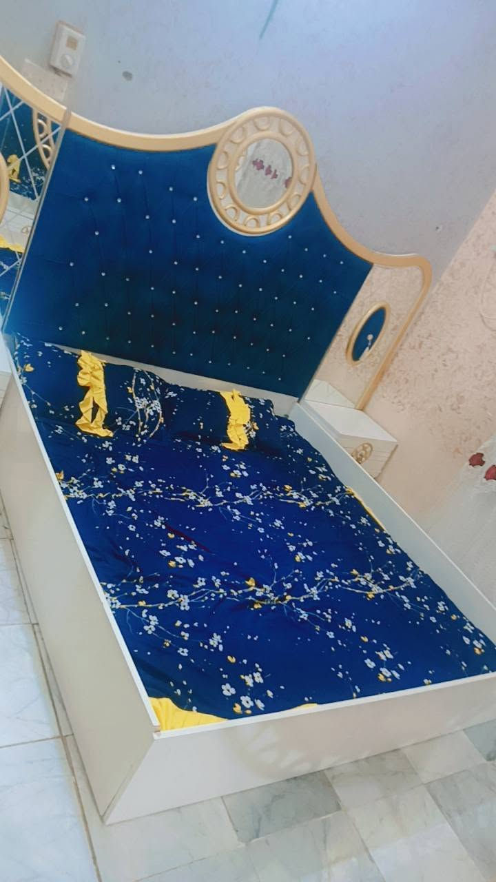 غرفه تركيه للبيع مكانه ناصريه لاتصال ع هذا الرقم  ***********
